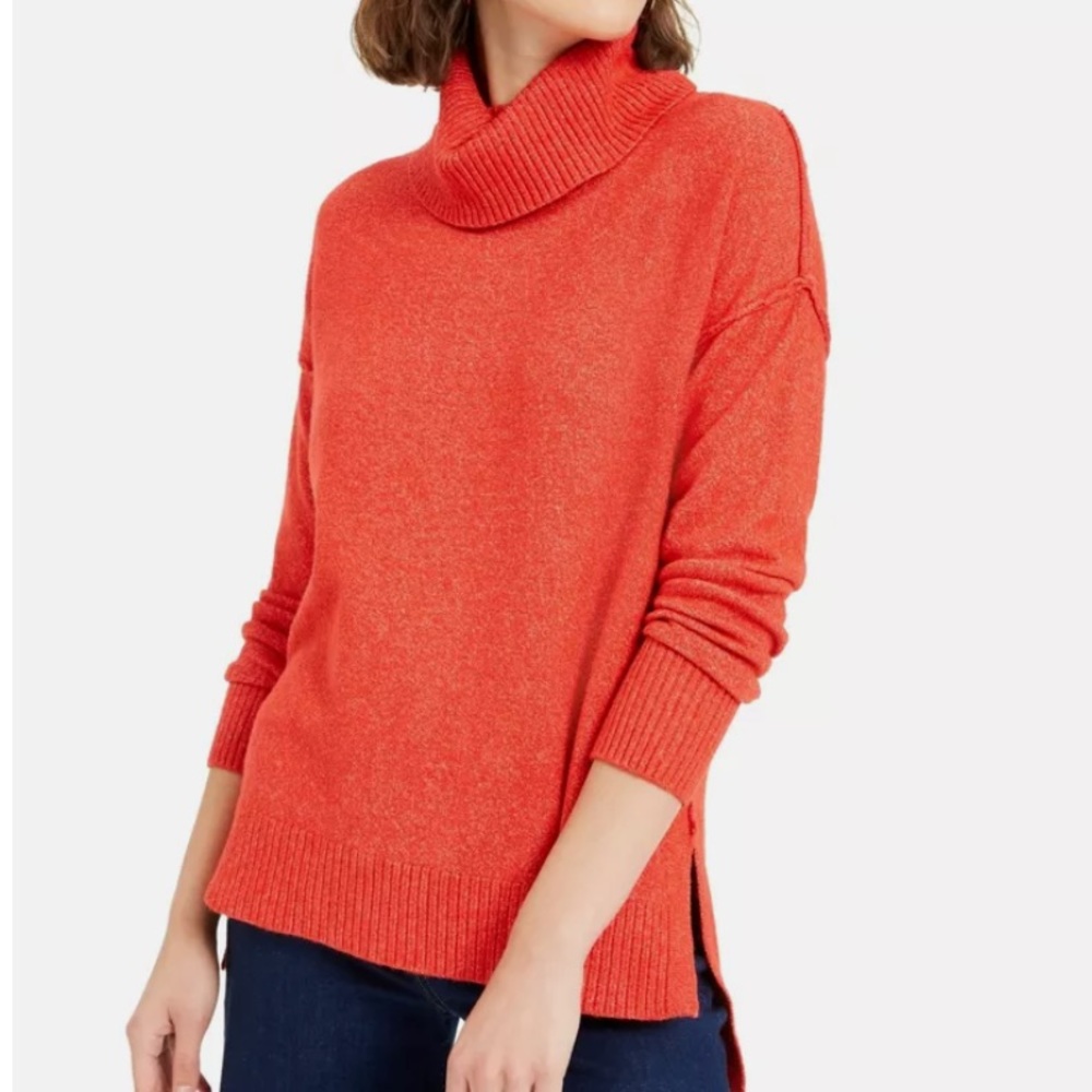 Bar III Stretch Red Sweater Turtleneck